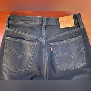 Levi’s 501 Skinny - Distressed Knee